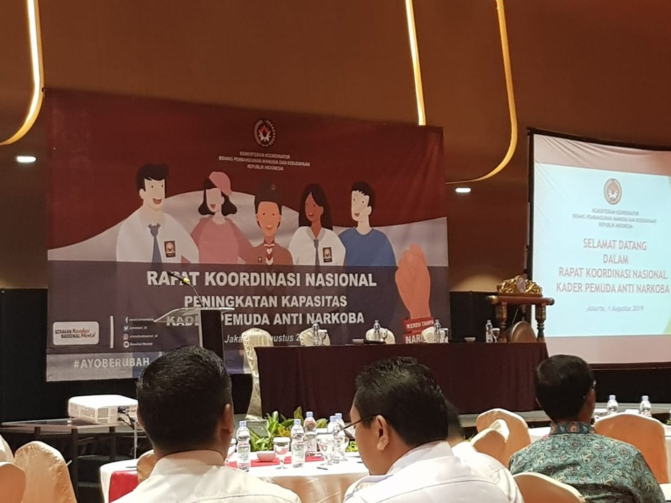 Rapat Koordinasi Nasional dengan tema "Peningkatan Kapasitas Kader Pemuda Anti Narkoba" Rapat Koordinasi Nasional dengan tema "Peningkatan Kapasitas Kader Pemuda Anti Narkoba"
