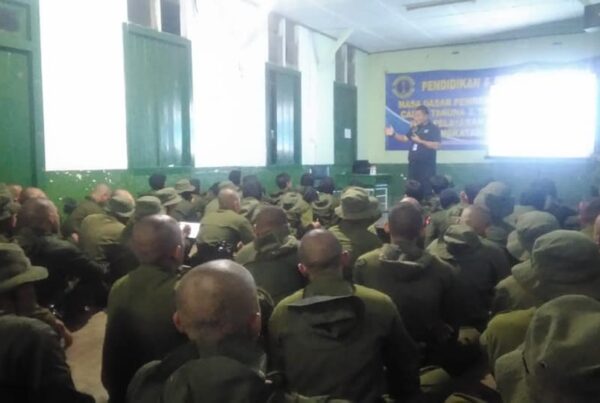 Penyuluhan Bahaya Narkoba pada Acara Madabintal Taruna/i Politeknik Ilmu Pelayaran (PIP) Semarang yang diselenggarakan oleh Pangkalan Utama TNI-AL Semarang