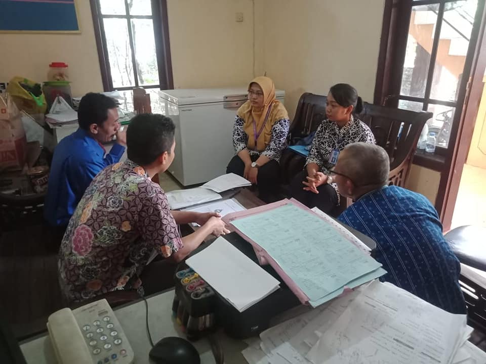 Bimtek LRKM di Yayasan Sayap Sehat Pekalongan dan Rumah Pintar Al-Ma'laa Pekalongan Bimtek LRKM di Yayasan Sayap Sehat Pekalongan dan Rumah Pintar Al-Ma'laa Pekalongan