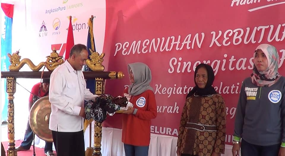 Kepala BNN Republik Indonesia kukuhkan desa bersinar di jawa tengah Kepala BNN Republik Indonesia kukuhkan desa bersinar di jawa tengah