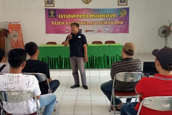 Layanan pascarehabilitasi di Bapas, Para Pasien Penyalahgunaan Narkoba diminta untuk melihat kembali daftar inventarisasi trigger demi meminimalisir kemungkinan relapse