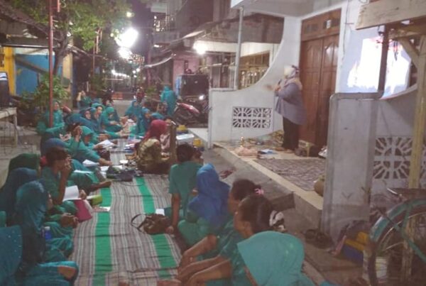 Sosialisasi Bahaya dan Rehabilitasi Narkoba Kepada Ibu PKK Kebonharjo, kel. Tanjungmas Semarang Sosialisasi Bahaya dan Rehabilitasi Narkoba Kepada Ibu PKK Kebonharjo, kel. Tanjungmas Semarang