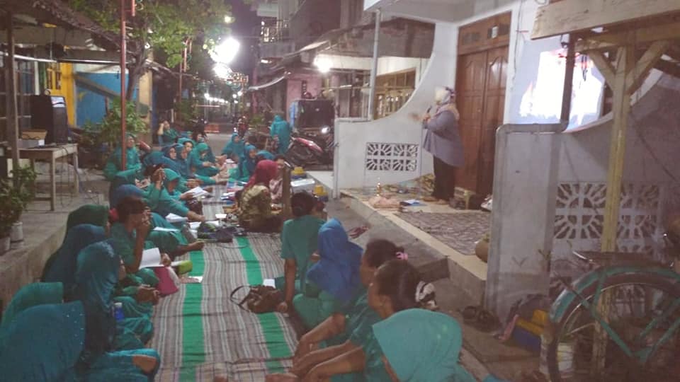 Sosialisasi Bahaya dan Rehabilitasi Narkoba Kepada Ibu PKK Kebonharjo, kel. Tanjungmas Semarang Sosialisasi Bahaya dan Rehabilitasi Narkoba Kepada Ibu PKK Kebonharjo, kel. Tanjungmas Semarang