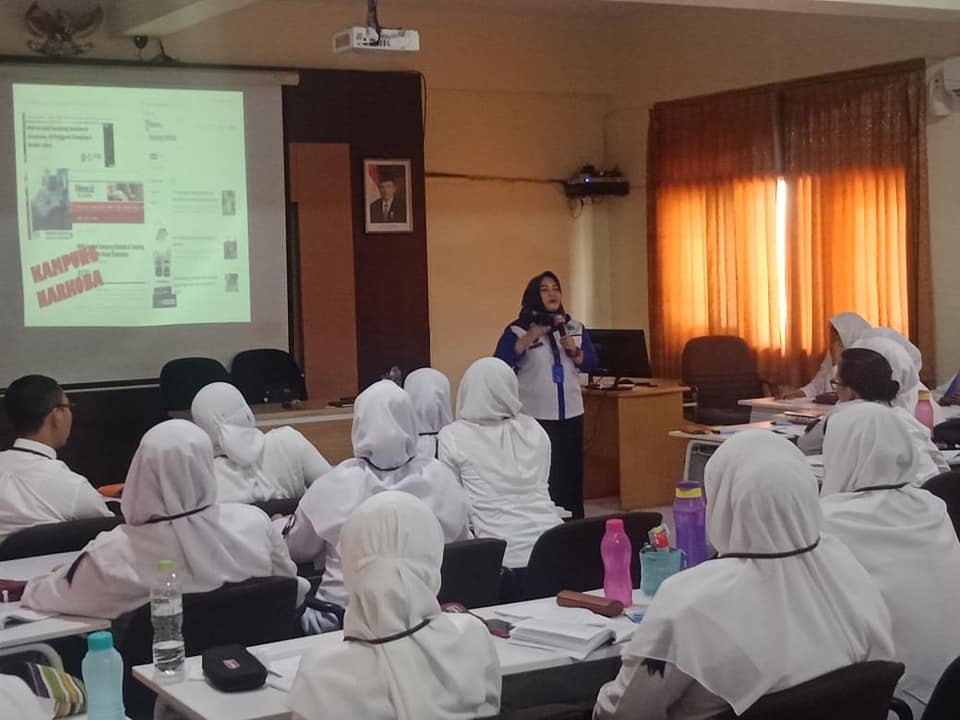 Sosialisasi Bahaya Narkoba yang diselenggarakan oleh BAPELKES Semarang kepada 41 CPNS Gol. II Angkatan 3 Bapelkes Sosialisasi Bahaya Narkoba yang diselenggarakan oleh BAPELKES Semarang kepada 41 CPNS Gol. II Angkatan 3 Bapelkes