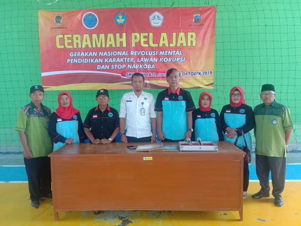 Diseminasi Informasi Melalui Insert Konten dalam acara Ceramah Pelajar Gerakan Nasional Revolusi Mental dan Stop Narkoba bersama IPPK Kab. Klaten di SMK Muhammadiyah 2 Diseminasi Informasi Melalui Insert Konten dalam acara Ceramah Pelajar Gerakan Nasional Revolusi Mental dan Stop Narkoba bersama IPPK Kab. Klaten di SMK Muhammadiyah 2