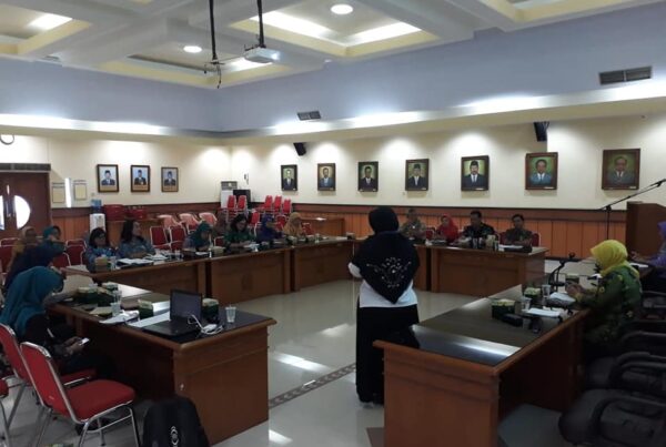 Diskusi Kelompok Terpumpun (DKT) Tahap I Lintas Instansi (SKPD) dalam Rangka Sinkronisasi Program Kerja di Dinas Pendidikan dan Kebudayaan Provinsi Jawa Tengah Kota