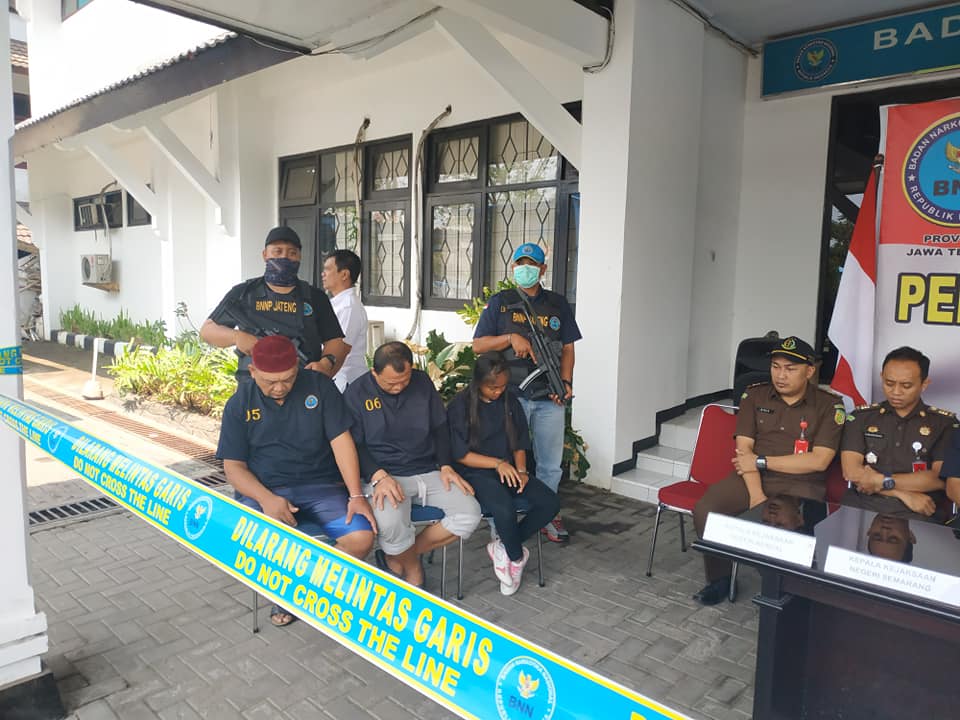 BNNP Jateng musnahkan sabu seberat 2,3 kg BNNP Jateng musnahkan sabu seberat 2,3 kg