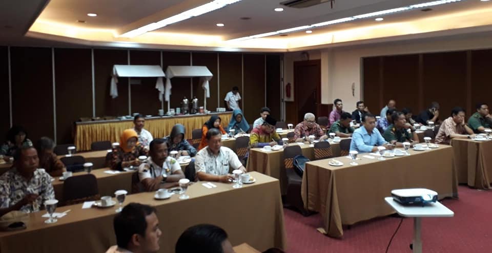 Rapat Kerja dalam Rangka Sinergi Program Pemberdayaan Alternatif dengan Stakeholder Rapat Kerja dalam Rangka Sinergi Program Pemberdayaan Alternatif dengan Stakeholder