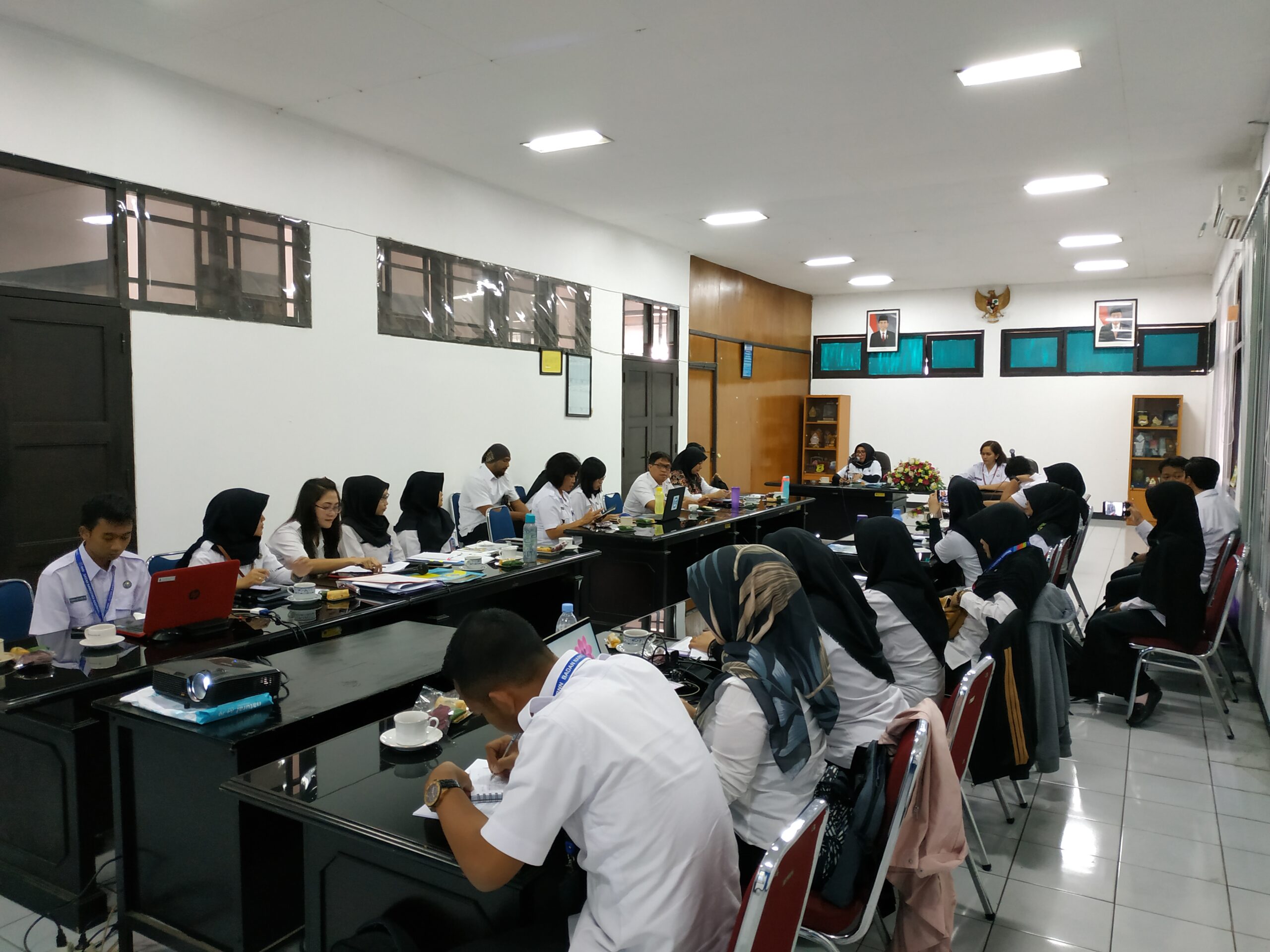 Konsolidasi Capaian Target dan Data Kinerja di lingkungan BNNP Jawa Tengah Konsolidasi Capaian Target dan Data Kinerja di lingkungan BNNP Jawa Tengah