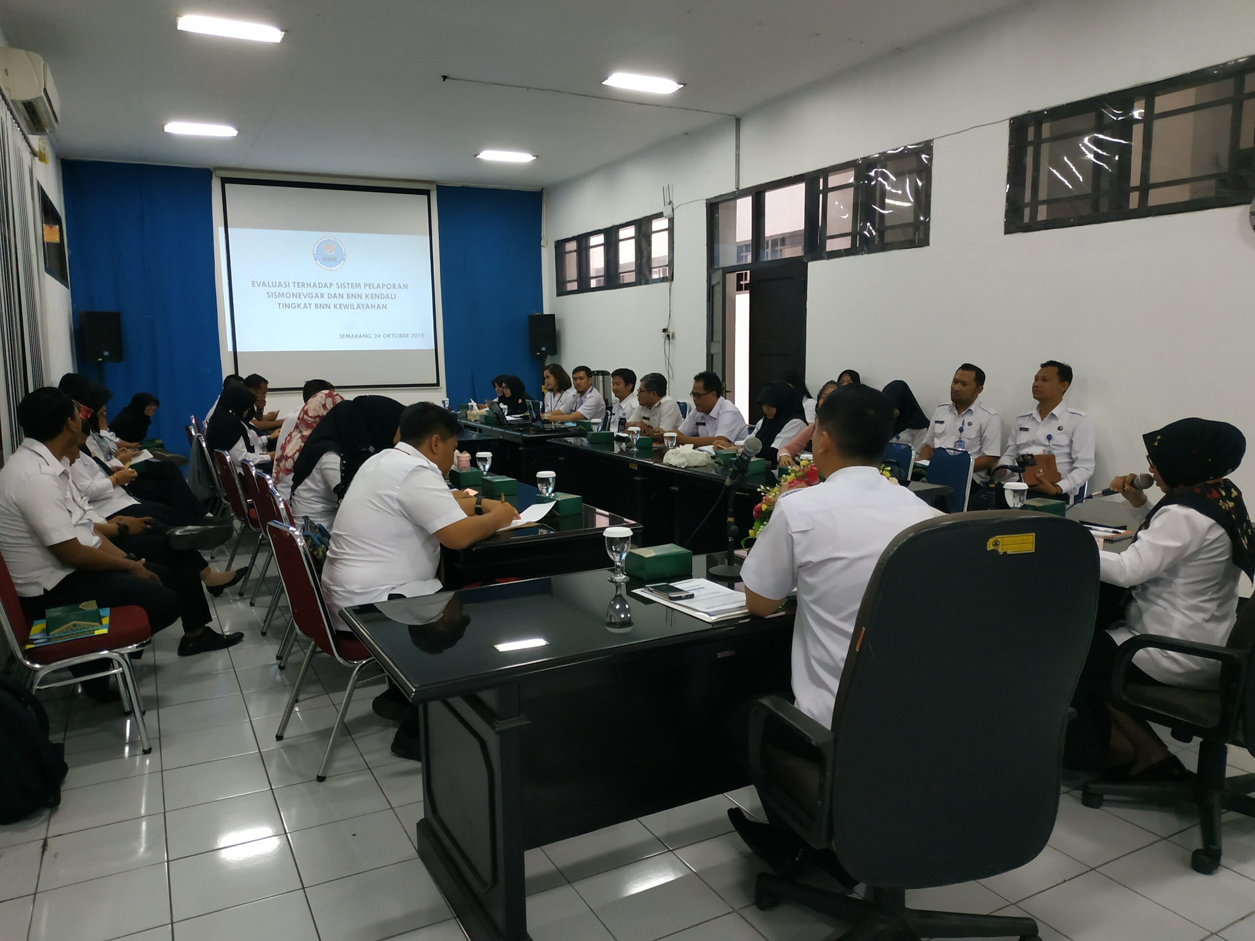 Evaluasi Terhadap Sistem Pelaporan Sismonevgar dan BNN Kendali Tingkat BNN Kewilayahan Evaluasi Terhadap Sistem Pelaporan Sismonevgar dan BNN Kendali Tingkat BNN Kewilayahan