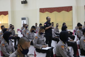 PEMBEKALAN AKHIR SISWA SIPSS T.A. 2020 DI AKPOL SEMARANG