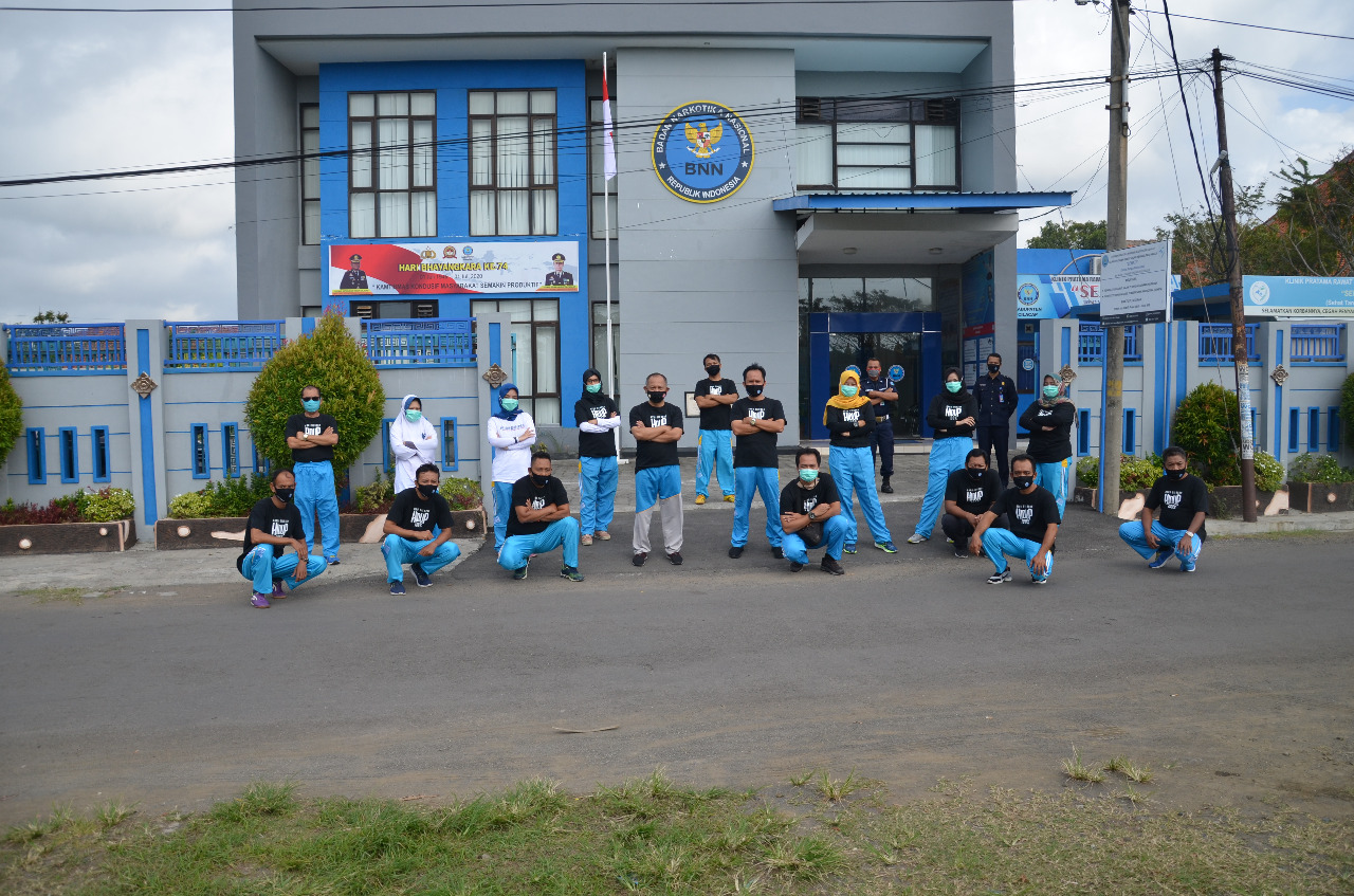 Kunjungan Kerja Kepala BNNP Jawa Tengah dalam Rangka Monitoring Persiapan Zona Integritas Satuan Kerja BNN Kabupaten Cilacap Kunjungan Kerja Kepala BNNP Jawa Tengah dalam Rangka Monitoring Persiapan Zona Integritas Satuan Kerja BNN Kabupaten Cilacap
