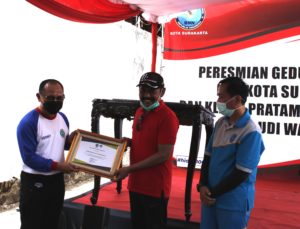 MIDER PRAJA BERSAMA WALIKOTA SURAKARTA DAN KEPALA BNNP JAWA TENGAH DILANJUTKAN TALKSHOW SERTA PERESMIAN GEDUNG KANTOR DAN KLINIK PRATAMA REHABILITASI NGUDI WARAS BNN KOTA SURAKARTA