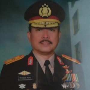 Drs. Tri Agus Heruprasetyo, MH