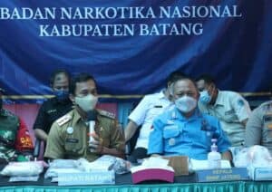 PERS RILIS PENGUNGKAPAN KASUS PENGEDAR NARKOTIKA TEMBAKAU GORILA DI KABUPATEN BATANG