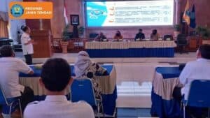 SOSIALISASI PERATURAN DAERAH PROVINSI JAWA TENGAH NOMOR 1 TAHUN 2021 TENTANG FASILITASI PENCEGAHAN DAN PEMBERANTASA PENYALAHGUNAAN DAN PEREDARAN GELAP NARKOTIKA DAN PREKURSOR NARKOTIKA SOSIALISASI PERATURAN DAERAH PROVINSI JAWA TENGAH NOMOR 1 TAHUN 2021 TENTANG FASILITASI PENCEGAHAN DAN PEMBERANTASA PENYALAHGUNAAN DAN PEREDARAN GELAP NARKOTIKA DAN PREKURSOR NARKOTIKA