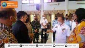SOSIALISASI PERATURAN DAERAH PROVINSI JAWA TENGAH NOMOR 1 TAHUN 2021 TENTANG FASILITASI PENCEGAHAN DAN PEMBERANTASA PENYALAHGUNAAN DAN PEREDARAN GELAP NARKOTIKA DAN PREKURSOR NARKOTIKA SOSIALISASI PERATURAN DAERAH PROVINSI JAWA TENGAH NOMOR 1 TAHUN 2021 TENTANG FASILITASI PENCEGAHAN DAN PEMBERANTASA PENYALAHGUNAAN DAN PEREDARAN GELAP NARKOTIKA DAN PREKURSOR NARKOTIKA