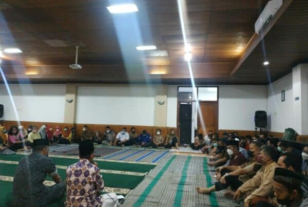 Buka bersama anak yatim