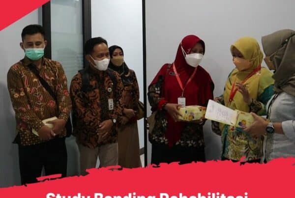 Kunjungan dari Puskesmas Karanganyar Kebumen untuk study banding perihal program rehabilitasi berkelanjutan