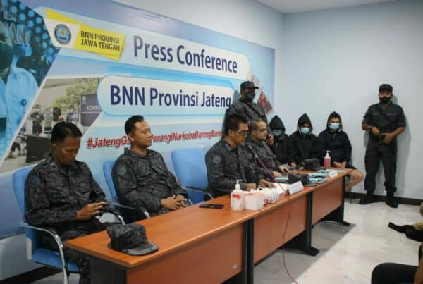 Press Release Pengungkapan Kasus Narkotika Jenis Sabu dan Ganja Melibatkan Pekerja dan Pengelola Tempat Hiburan Malam di Kab. Pekalongan dan Pemalang