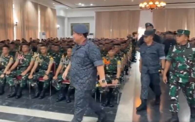 Kepala BNNP Jawa Tengah dampingi Kepala BNN RI berikan kuliah umum di Akmil Magelang Kepala BNNP Jawa Tengah dampingi Kepala BNN RI berikan kuliah umum di Akmil Magelang