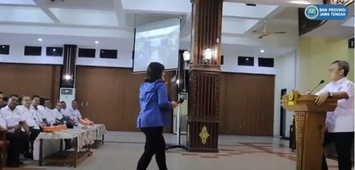 Kepala BNNP Jateng berikan kuliah umum mahasiwa USM Kepala BNNP Jateng berikan kuliah umum mahasiwa USM